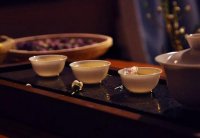 邀請客人來店里喝茶的句子？